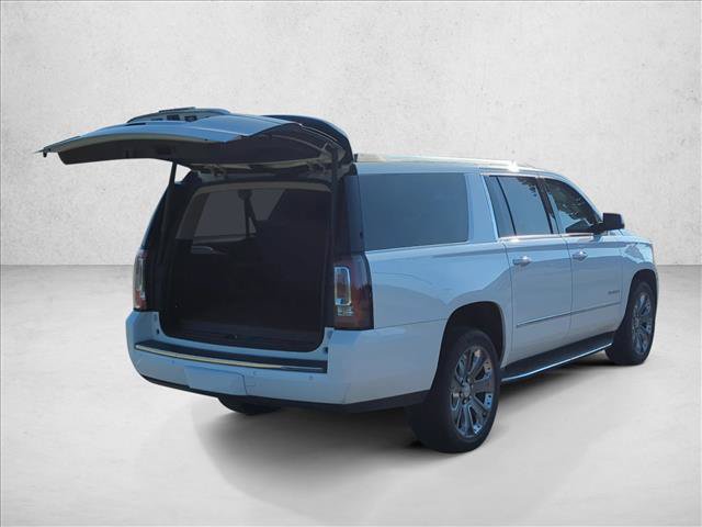 Used 2017 GMC Yukon XL Denali w/ Open Road Package RWD image 6