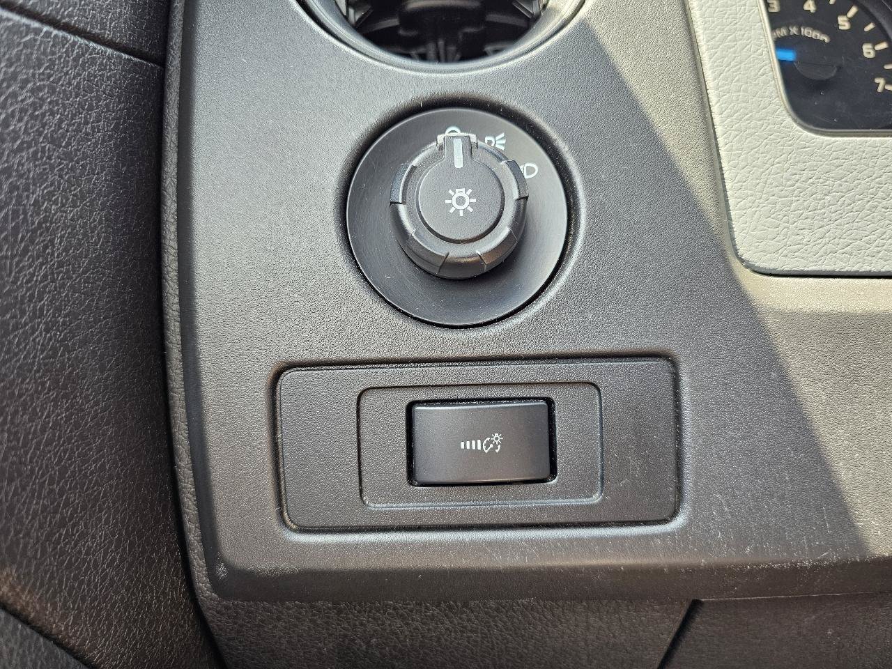 Used 2014 Ford F150 XL w/ Equipment Group 101A Mid RWD image 43