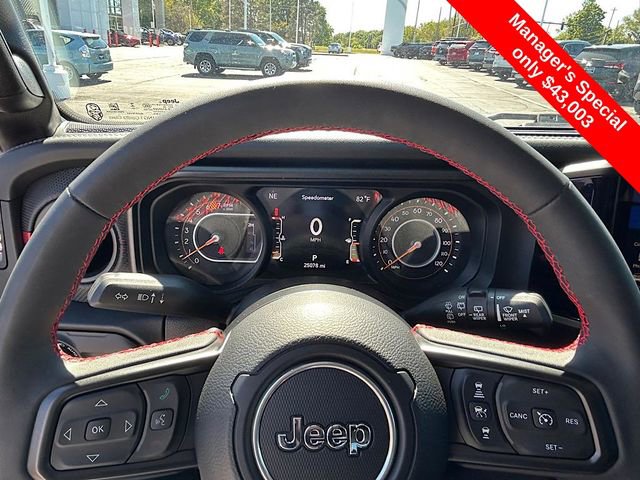 Used 2024 Jeep Wrangler Unlimited Rubicon w/ Convenience Group image 15
