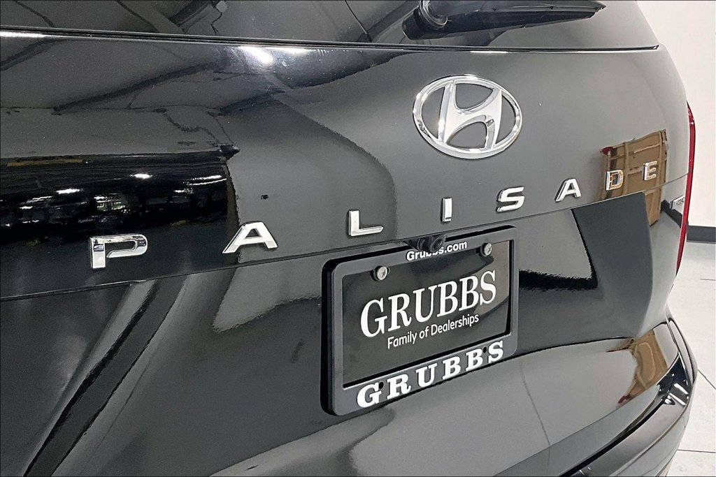 Used 2025 Hyundai Palisade Limited AWD/4WD image 39