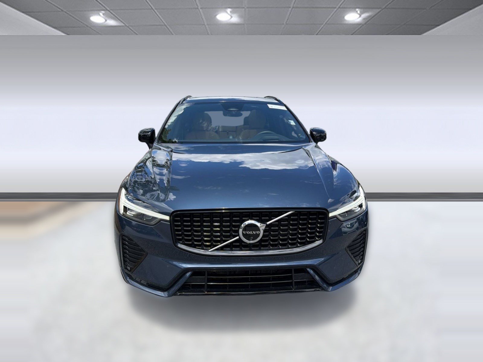 Certified 2024 Volvo XC60 B5 Ultimate w/ Protection Package Premier AWD/4WD image 6