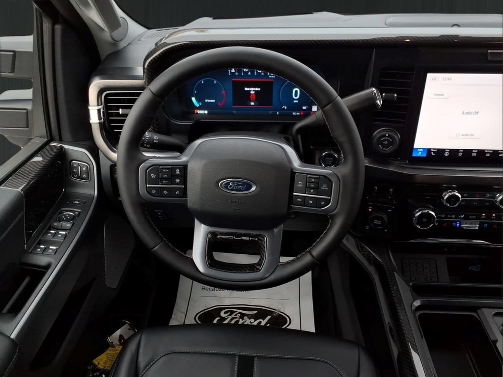 New 2026 Ford F250 Lariat w/ Black Appearance Package AWD/4WD image 16