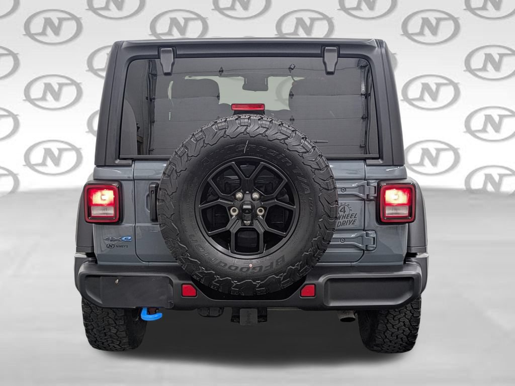 Used 2024 Jeep Wrangler Unlimited AWD/4WD image 32