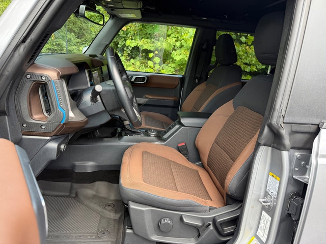 Used 2022 Ford Bronco Outer Banks image 11