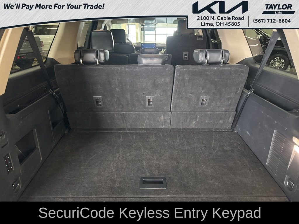 Used 2024 Ford Expedition Max XLT image 13