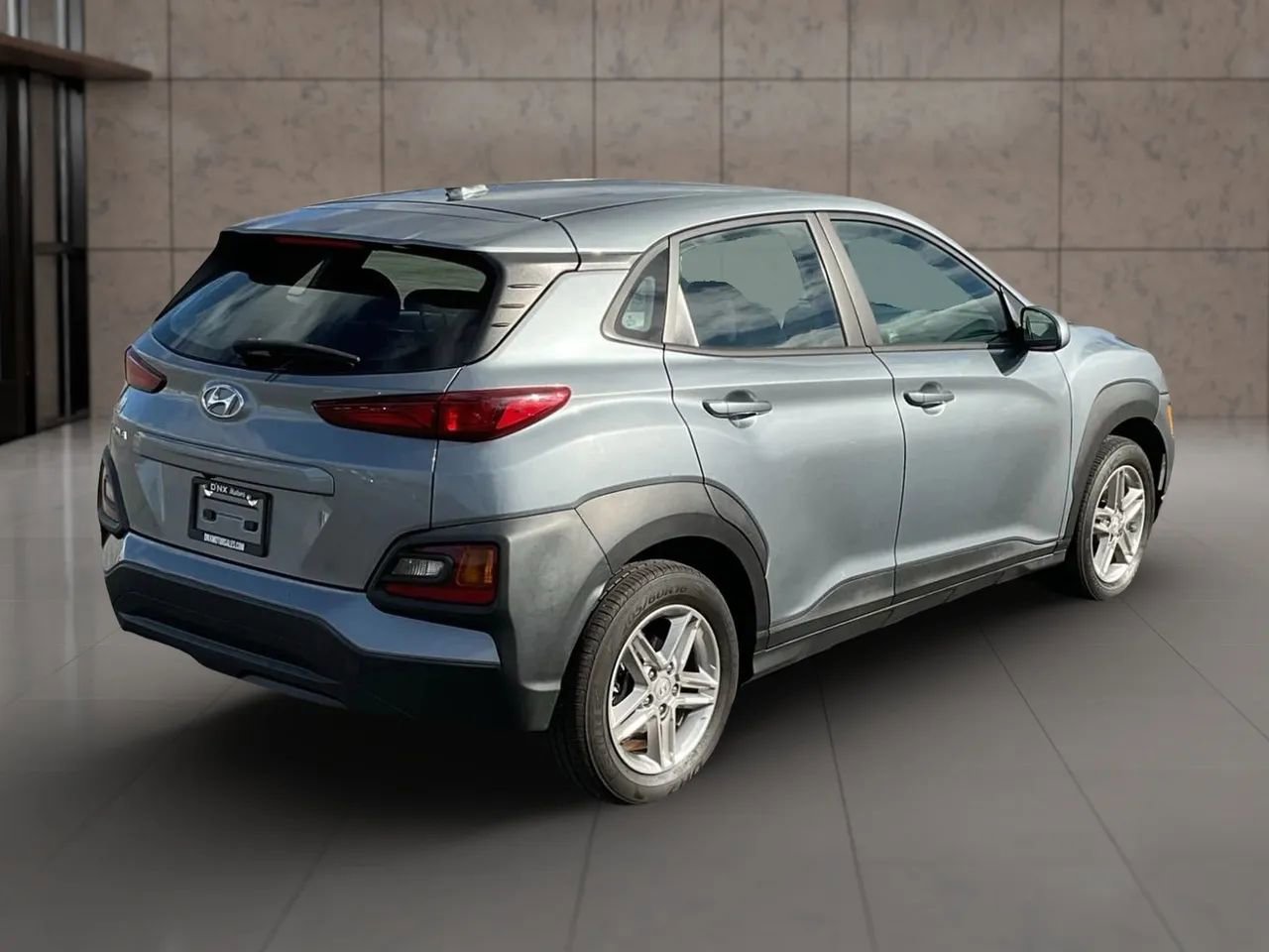 Used 2021 Hyundai Kona SE image 5