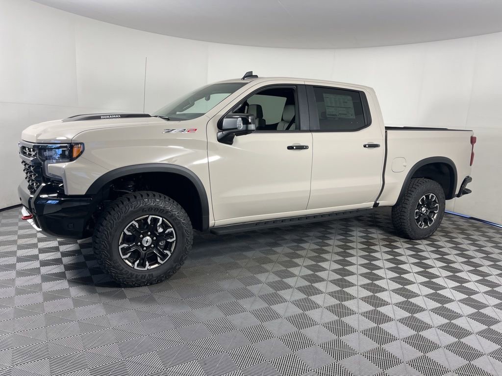 New 2026 Chevrolet Silverado 1500 ZR2 image 2