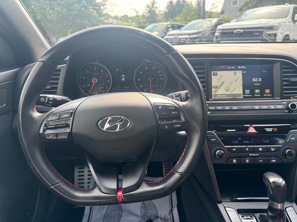 Used 2017 Hyundai Elantra Sport w/ Sport Premium Package 06 FWD image 23
