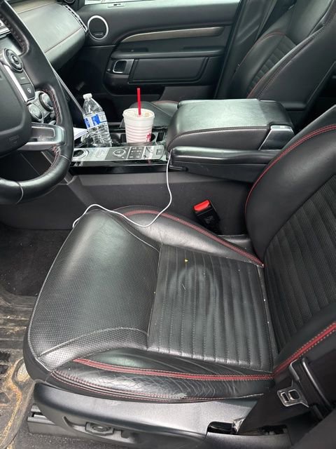 Used 2017 Land Rover Discovery HSE Luxury image 5