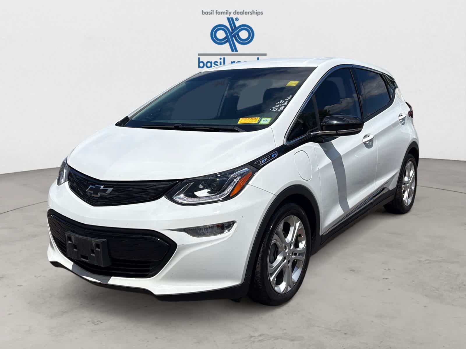 Used 2021 Chevrolet Bolt LT FWD image 2