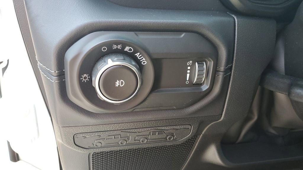 New 2025 Jeep Wrangler Sahara image 25