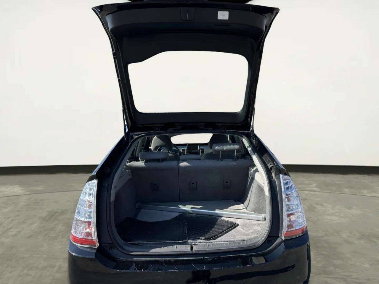 Used 2009 Toyota Prius FWD image 9