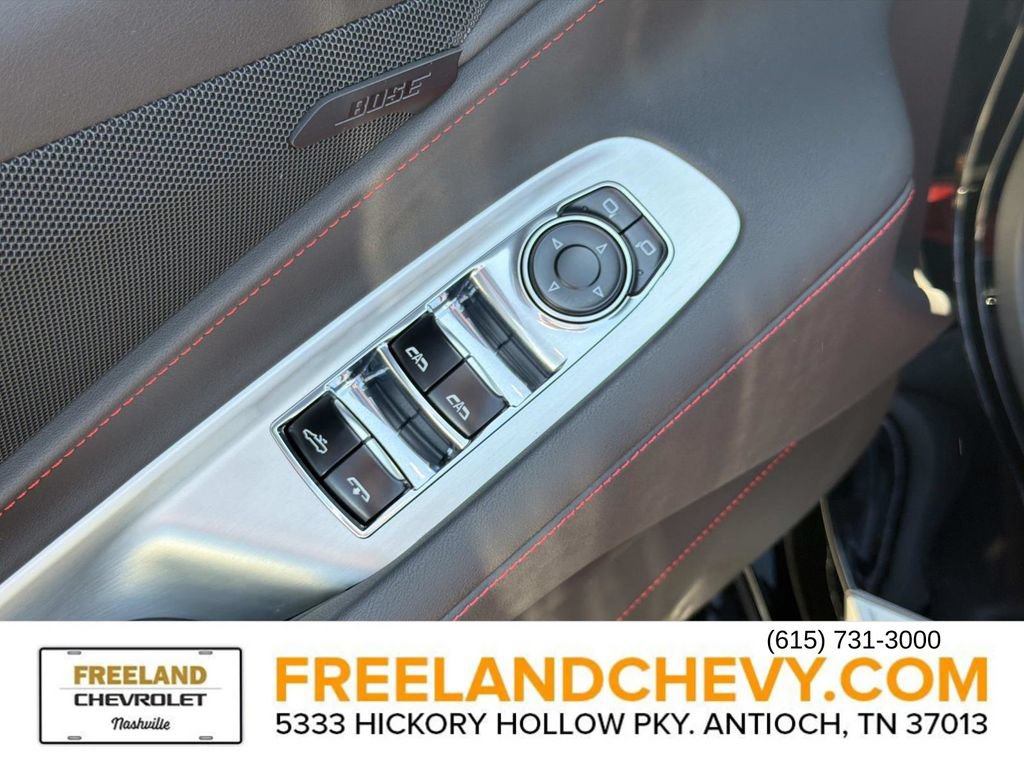 Used 2025 Chevrolet Corvette Z06 RWD image 17