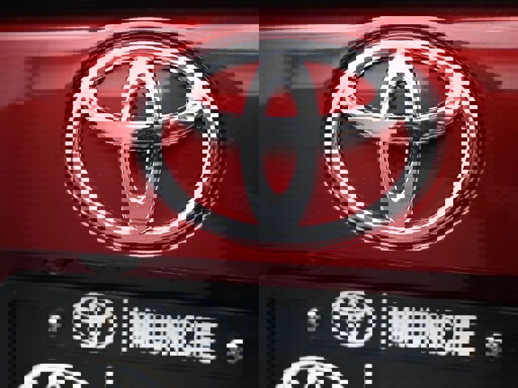 New 2025 Toyota RAV4 LE image 42