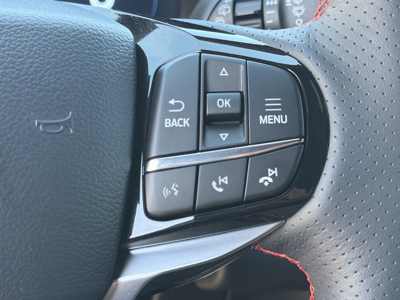 New 2026 Ford Explorer ST-Line image 13