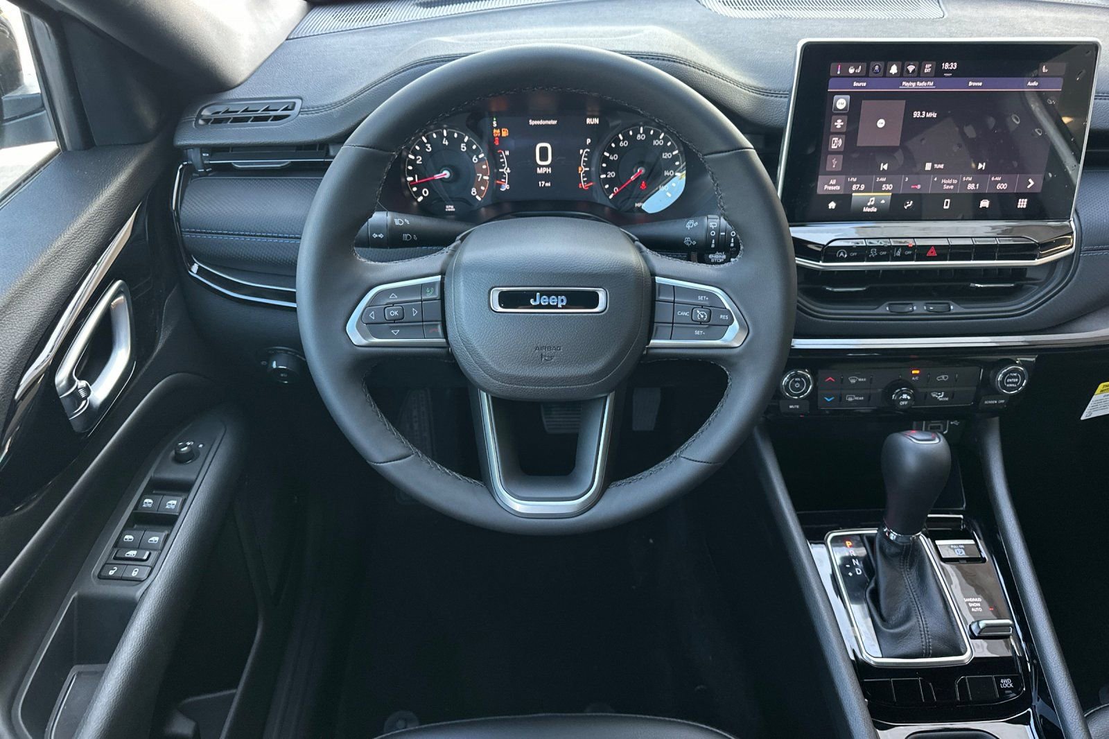 New 2026 Jeep Compass Latitude AWD/4WD image 11