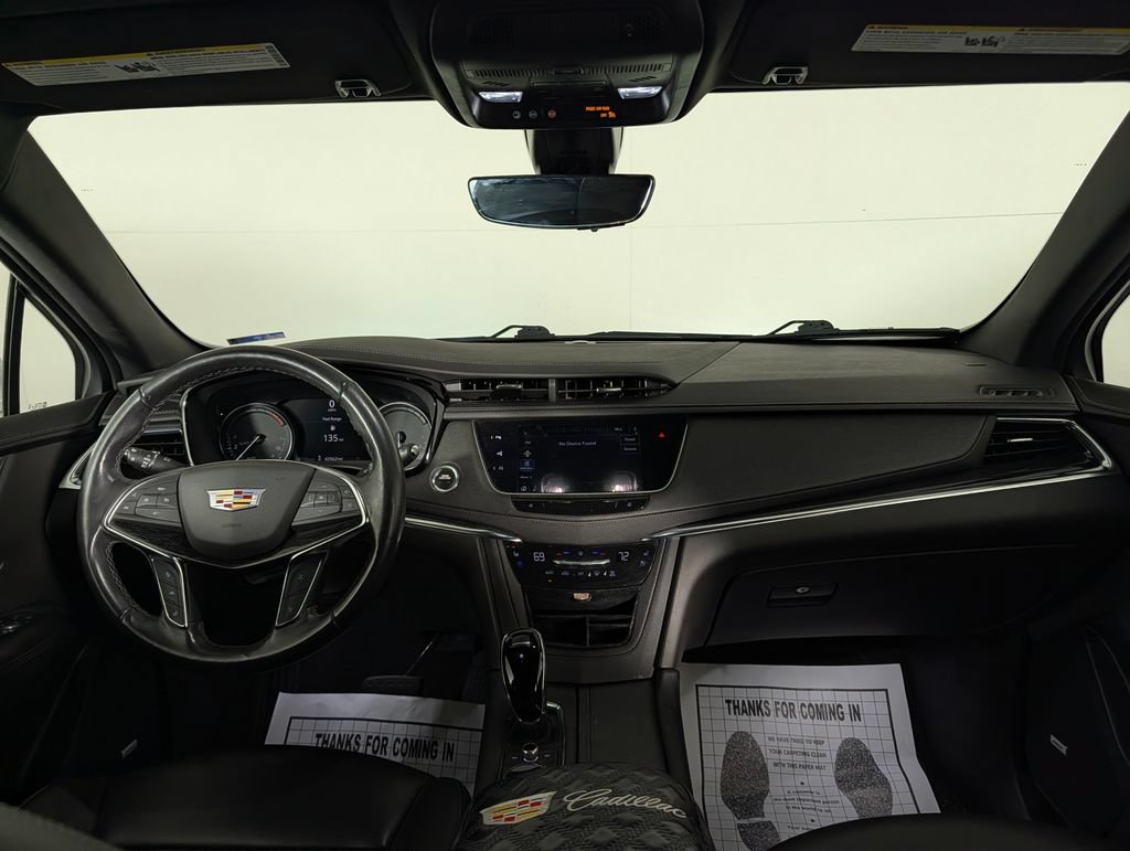 Used 2022 Cadillac XT5 Premium Luxury w/ Technology Package FWD image 19