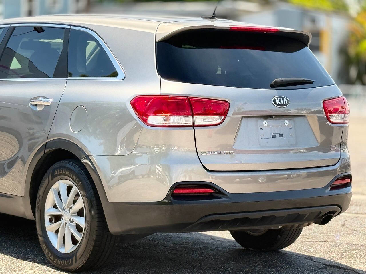 Used 2018 Kia Sorento L FWD image 7