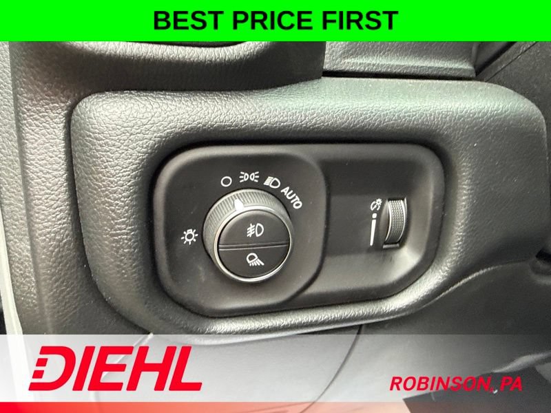 New 2026 RAM 2500 Warlock AWD/4WD image 24