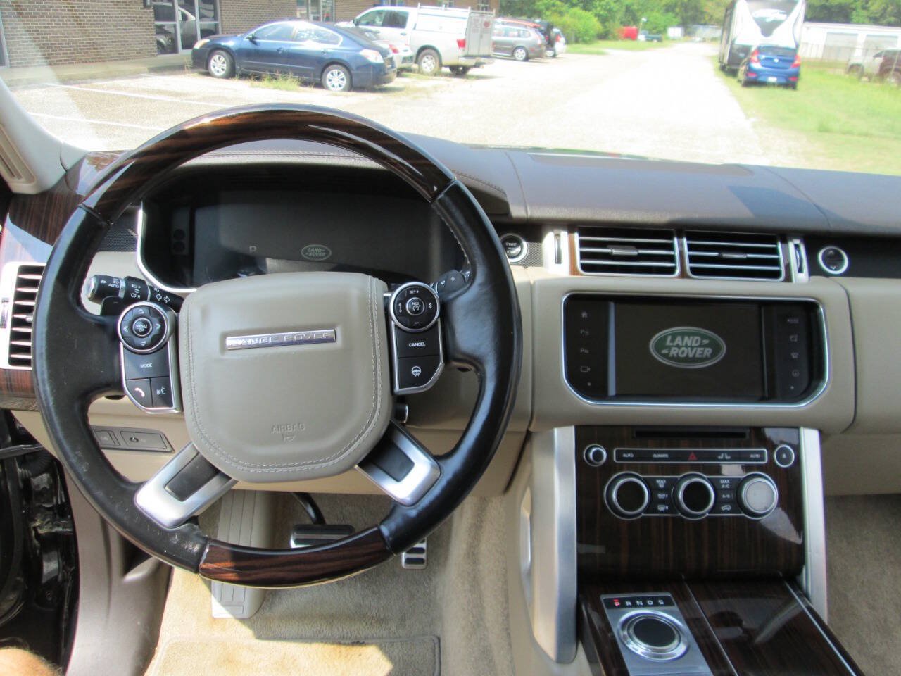 Used 2016 Land Rover Range Rover Long Wheelbase Supercharged AWD/4WD image 32