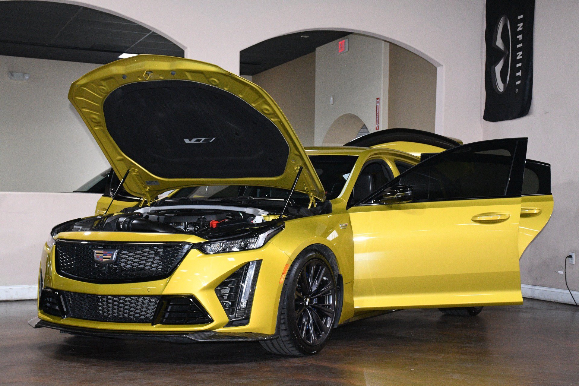 Used 2024 Cadillac CT5 V Blackwing w/ Carbon Fiber Package 2 RWD image 90