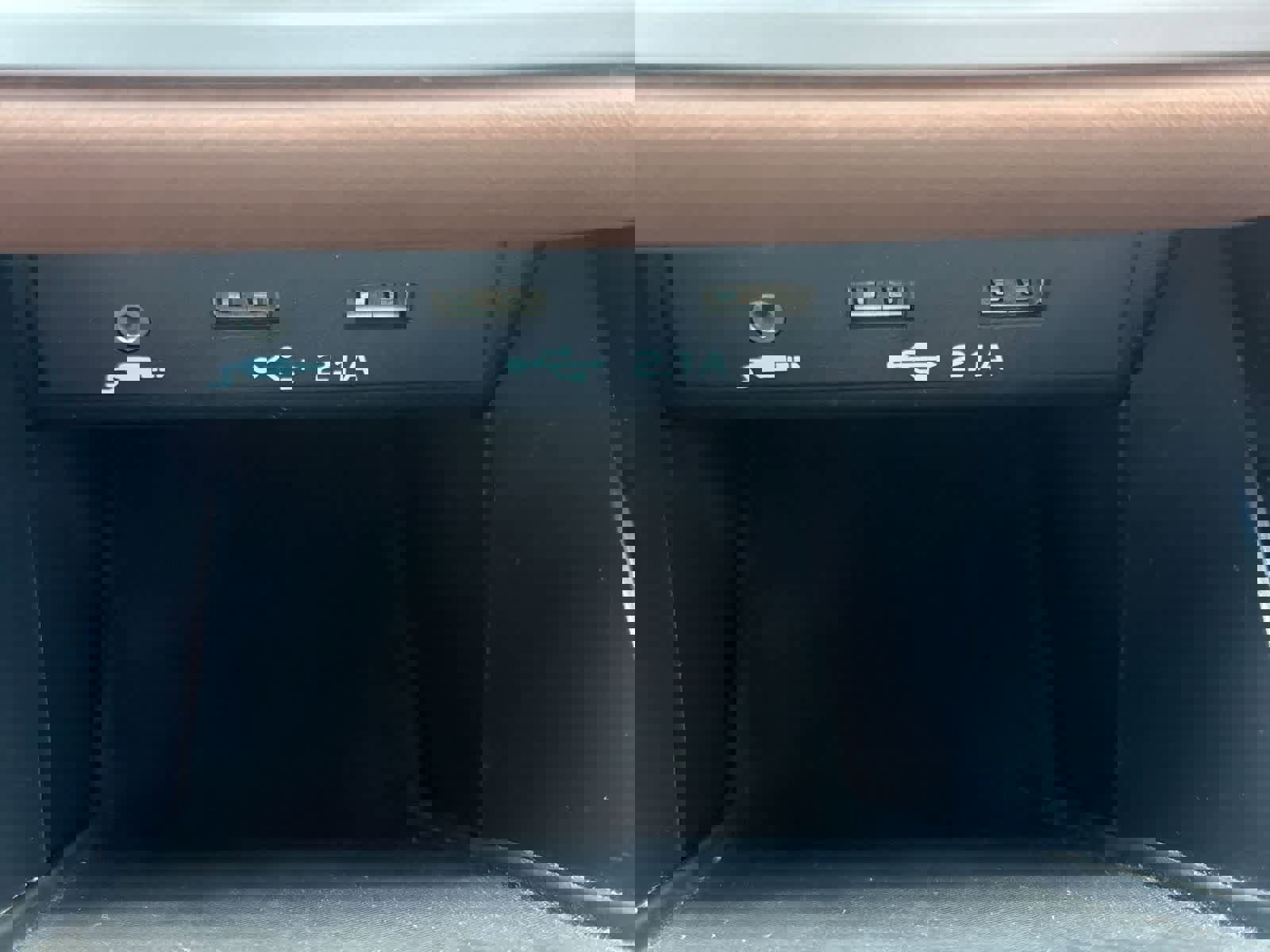 Used 2021 Subaru Outback Touring XT image 34