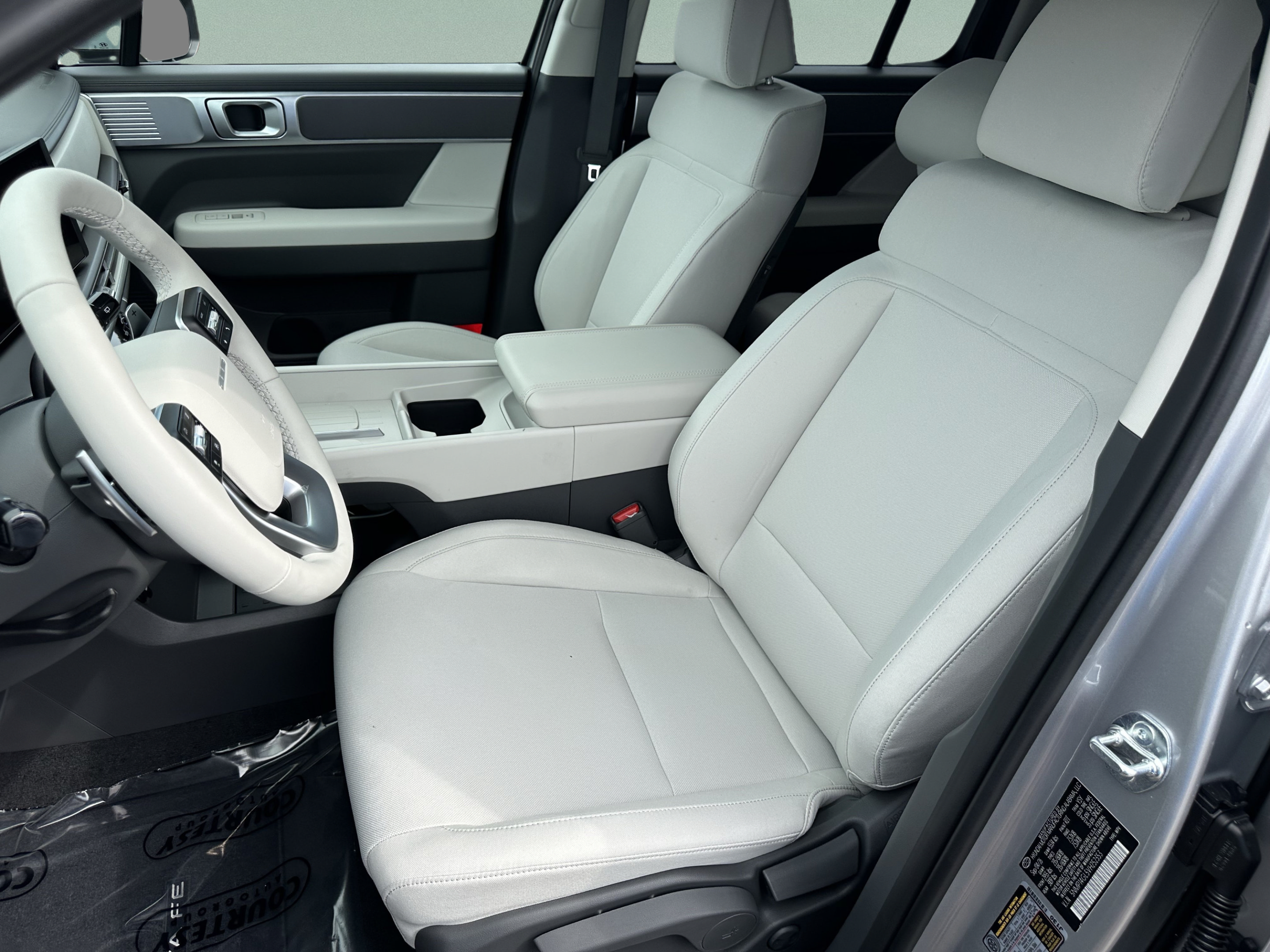 New 2027 Hyundai Santa Fe SE FWD image 17
