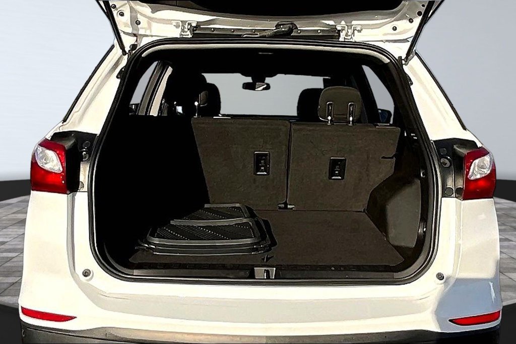 Used 2020 Chevrolet Equinox LS AWD/4WD image 26