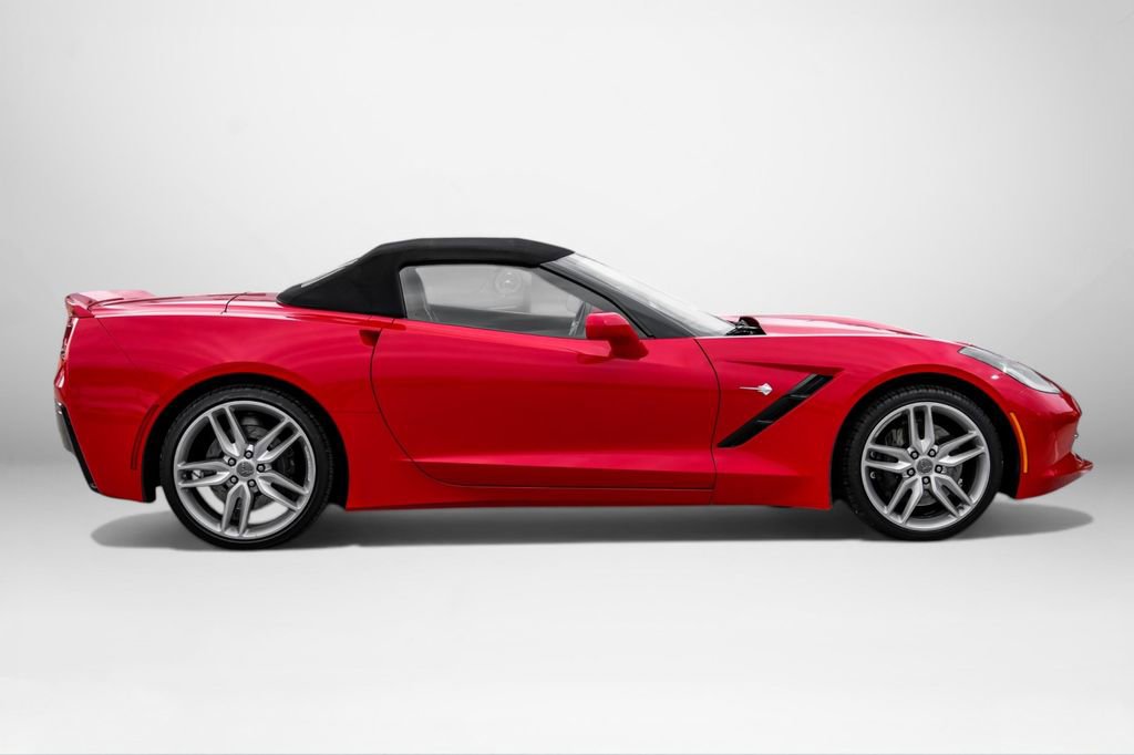 Used 2014 Chevrolet Corvette Stingray Convertible RWD image 5