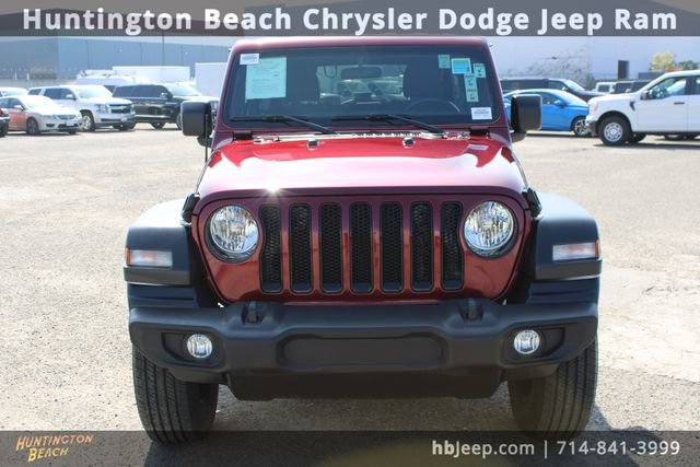Used 2021 Jeep Wrangler Unlimited Sport image 2