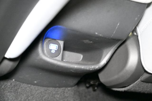 Used 2023 Hyundai Kona SE FWD image 54