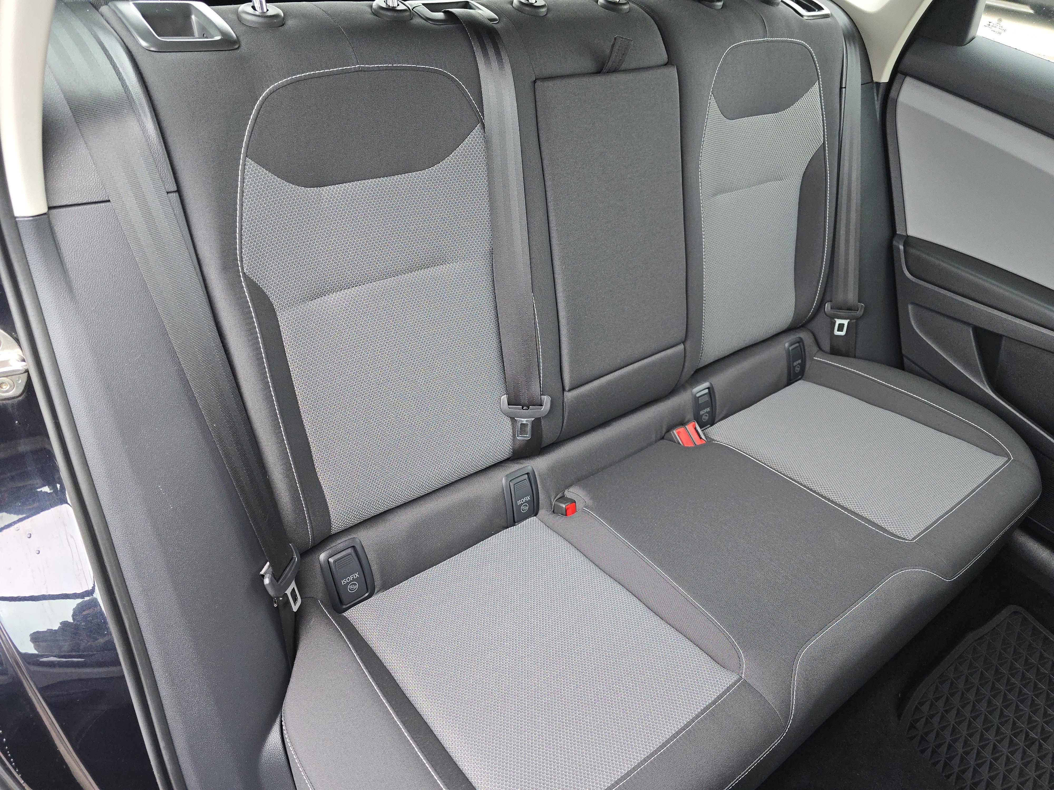 Certified 2022 Volkswagen Taos S image 16