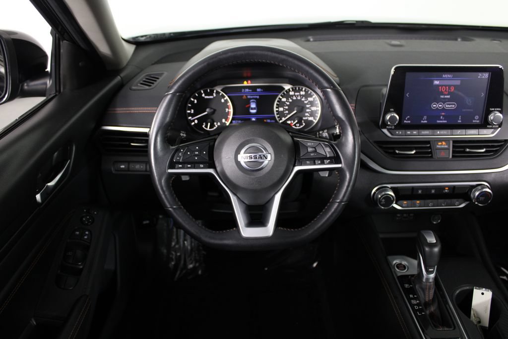 Certified 2019 Nissan Altima 2.5 SR FWD image 8