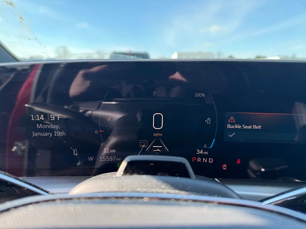 Certified 2024 Cadillac Lyriq Luxury image 24