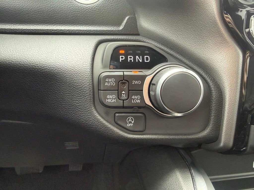 New 2026 RAM 1500 Big Horn AWD/4WD image 38