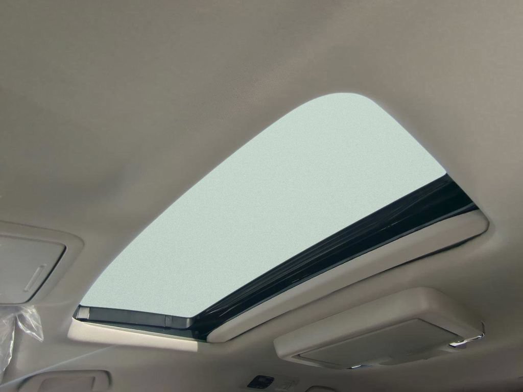 New 2026 Honda Odyssey Touring image 17