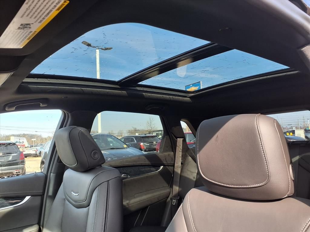 New 2026 Cadillac XT5 Premium Luxury image 16
