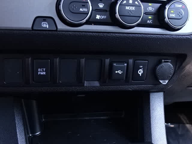 Certified 2022 Toyota Tacoma TRD Sport w/ TRD Premium Sport Package RWD image 32