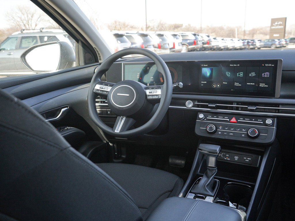 New 2026 Hyundai Tucson SE image 13