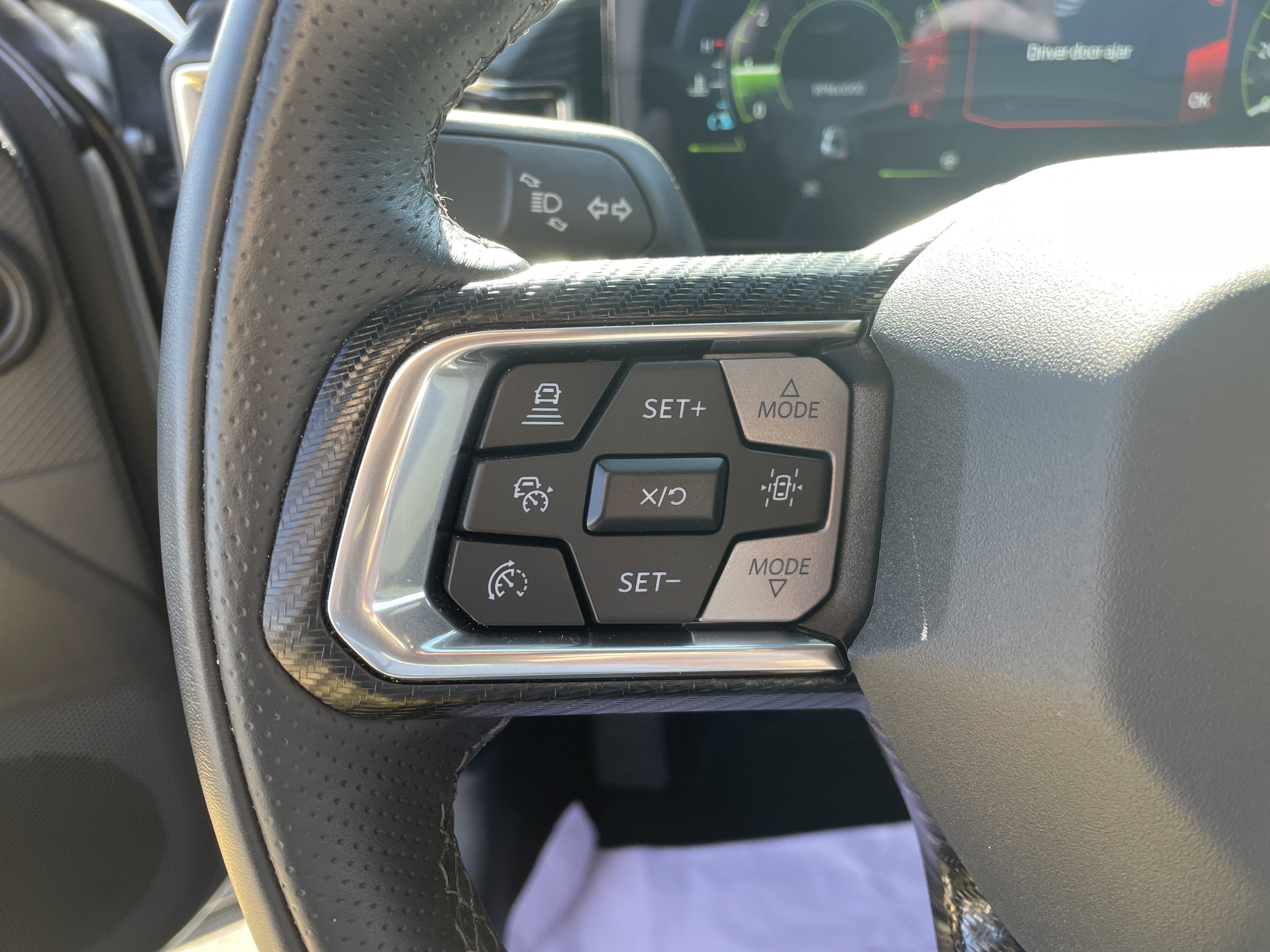 Used 2025 Ford Mustang Premium image 12