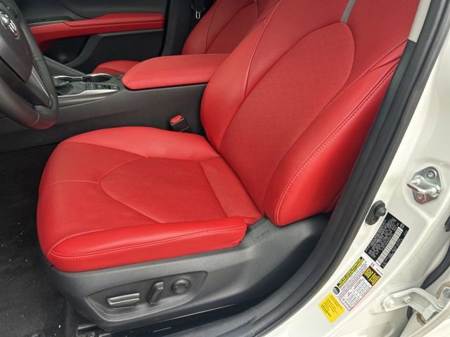 Used 2024 Toyota Camry XSE w/ Navigation Package FWD image 10