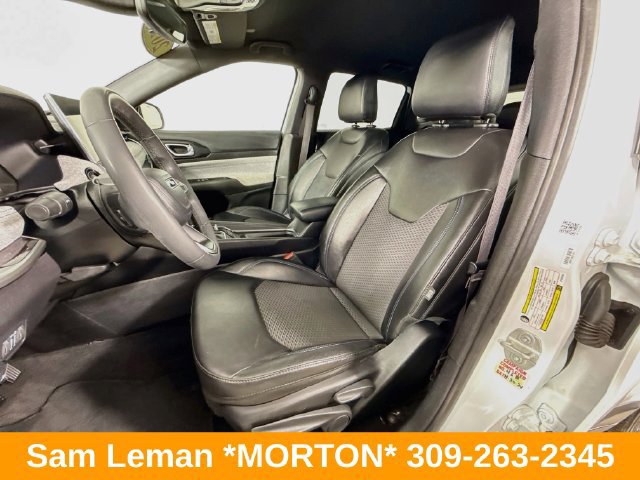 Used 2023 Jeep Compass Latitude AWD/4WD image 19
