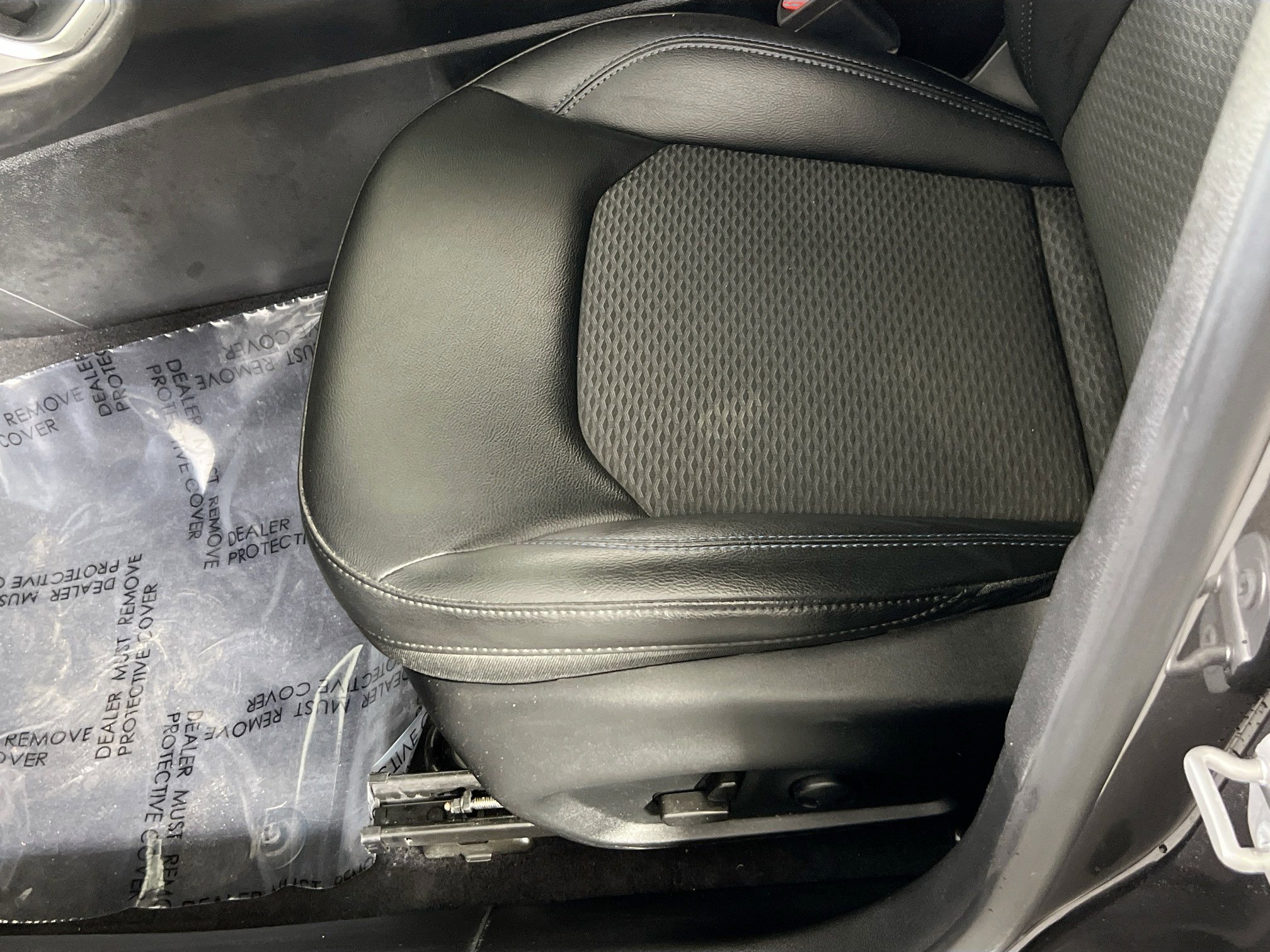 Used 2022 Jeep Compass Latitude w/ Convenience Group image 18