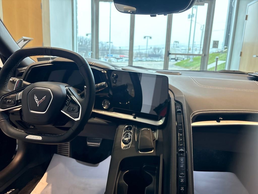 Used 2024 Chevrolet Corvette Z06 image 14