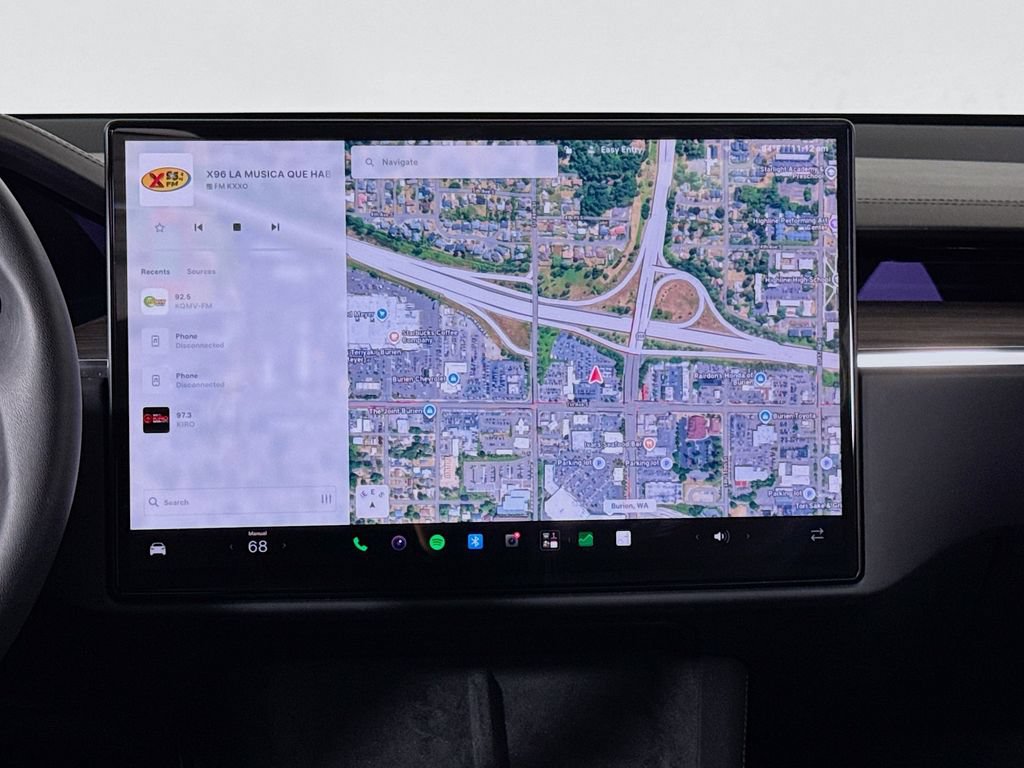 Used 2023 Tesla Model X AWD/4WD image 12