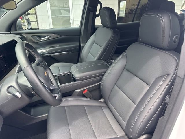 Used 2026 Chevrolet Traverse LT AWD/4WD image 10