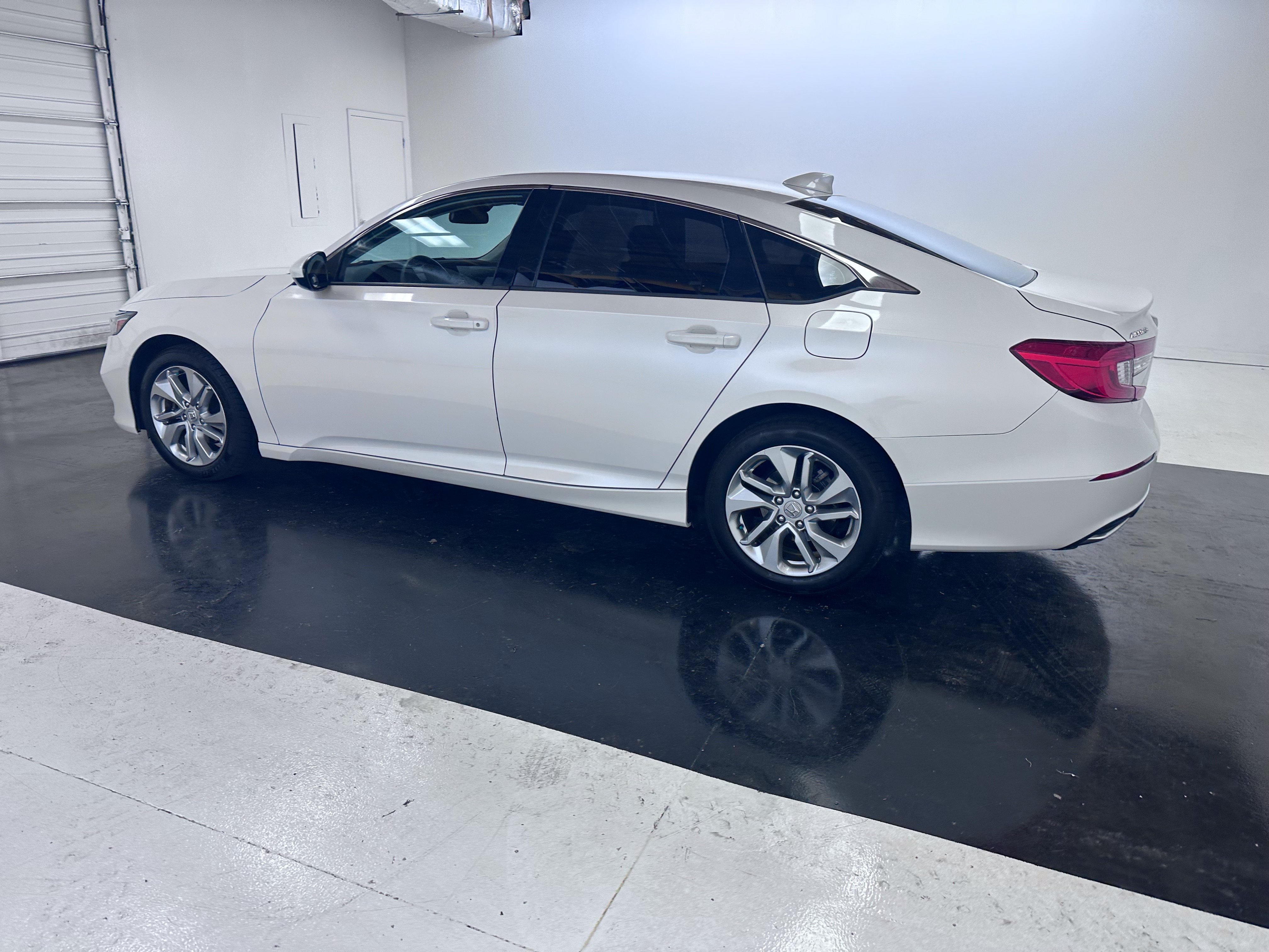 Used 2020 Honda Accord LX image 11