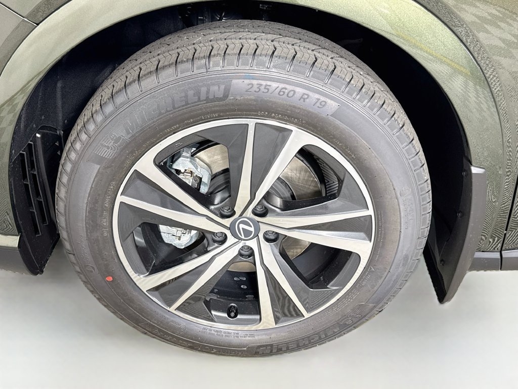 New 2026 Lexus RX 350 Premium w/ Convenience Package FWD image 23