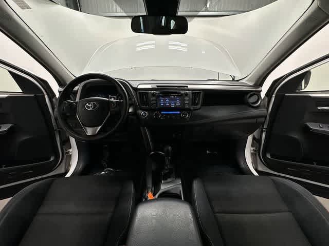 Used 2018 Toyota RAV4 XLE w/ Plus Extra Value Package AWD/4WD image 20