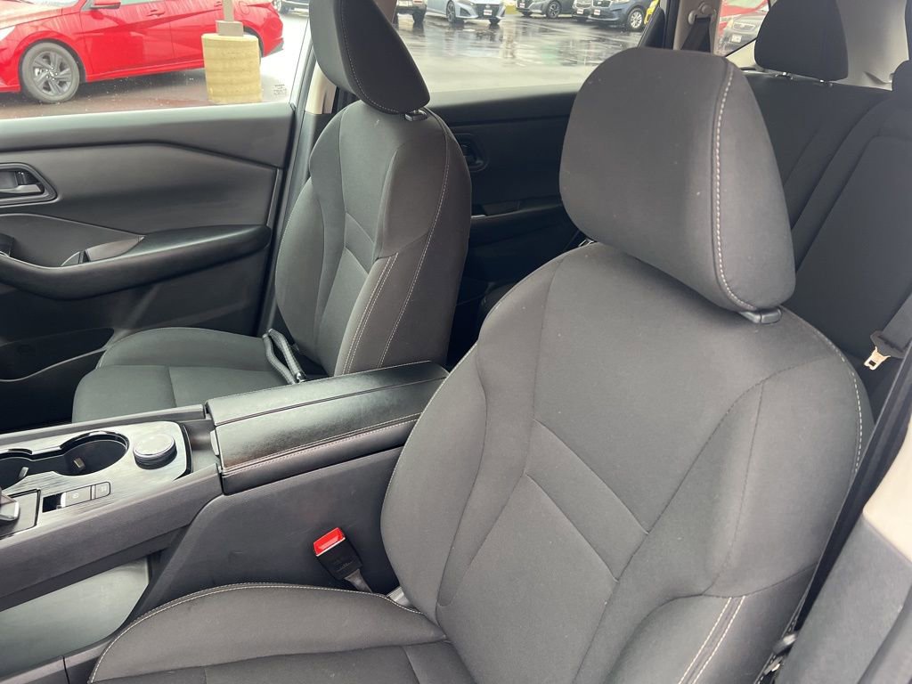 Certified 2024 Nissan Rogue S image 5